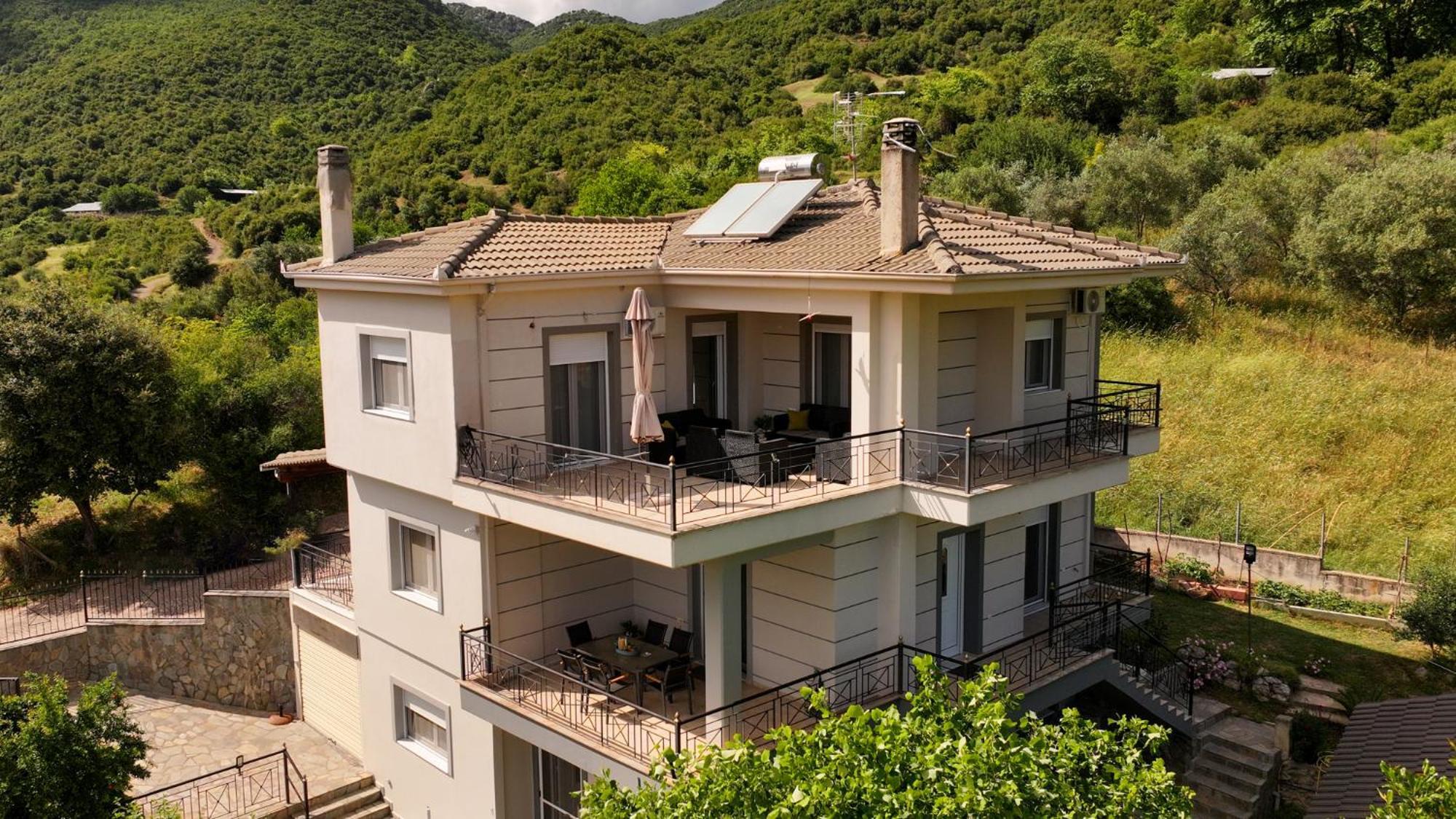 Lago Village House กาลัมปากา ภายนอก รูปภาพ